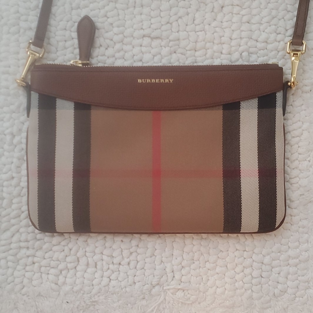 Burberry Peyton Check crossbody